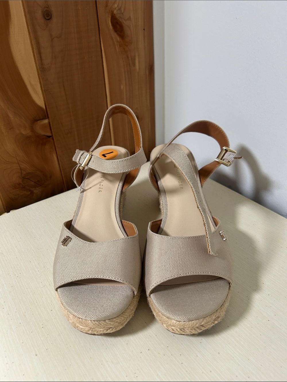 Tommy Hilfiger Neutral Beige Espadrille Wedge Sandals 7 NWOT